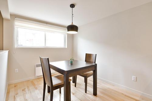 Dining room - 4413 Av. D'Orléans, Montréal (Rosemont/La Petite-Patrie), QC - Indoor Photo Showing Dining Room