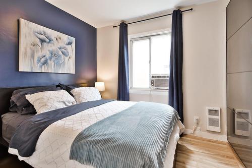 Bedroom - 4413 Av. D'Orléans, Montréal (Rosemont/La Petite-Patrie), QC - Indoor Photo Showing Bedroom