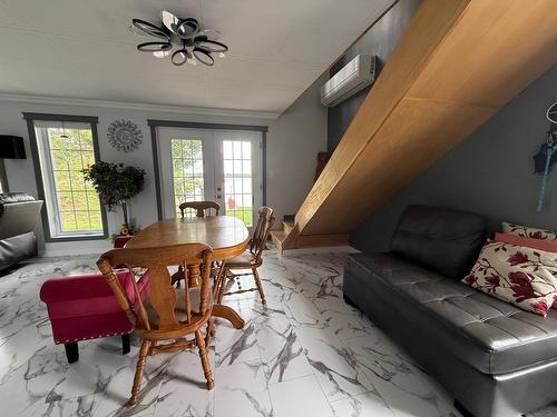 Salle à manger - 340 Plage Trudel, Clerval, QC - Indoor