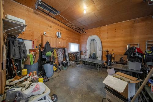 6524 Mcdonald Loop Road, Grasmere, BC 