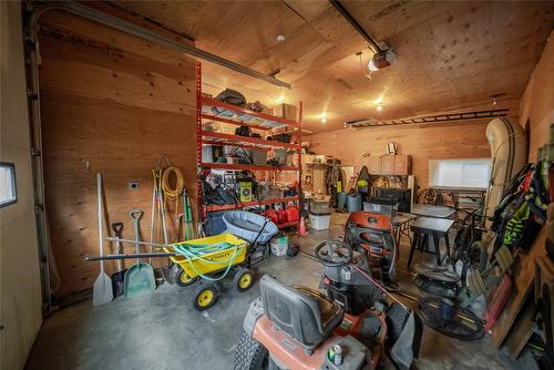 6524 Mcdonald Loop Road, Grasmere, BC 