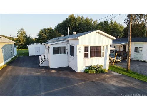 41 Albert Rd, Saint-Jacques, NB 