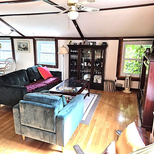 Living Room - 203  - 207 Boul. Neptune, Dorval, QC - Indoor Photo Showing Living Room