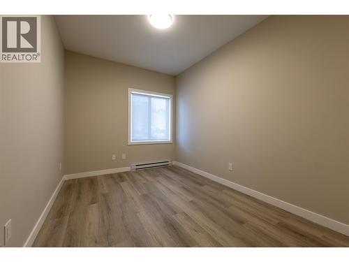 1200 11Th Avenue N Unit# 203, Golden, BC - Indoor Photo Showing Other Room