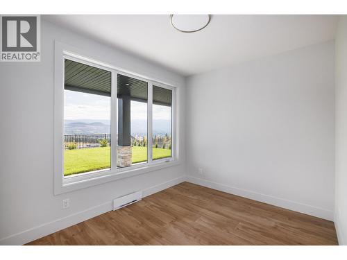 Suite bedroom - 789 Carleton Street, Kelowna, BC - Indoor Photo Showing Other Room