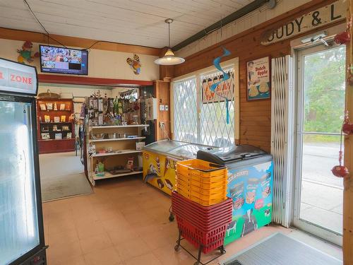 15 North Street, Lockeport, NS 