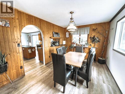 6497 Grey Crescent, Horse Lake, BC - Indoor Photo Showing Dining Room