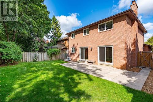 1005 Queen Street W, Mississauga, ON - Outdoor