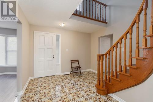 1005 Queen Street W, Mississauga, ON - Indoor Photo Showing Other Room