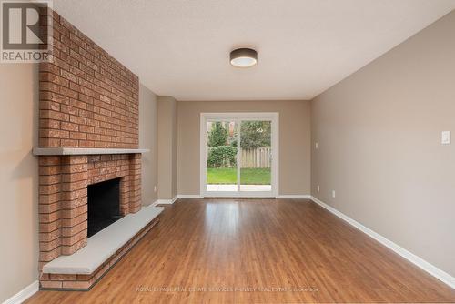 1005 Queen Street W, Mississauga, ON - Indoor With Fireplace