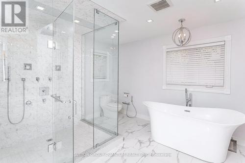 1451 Indian Road, Mississauga, ON - Indoor Photo Showing Bathroom