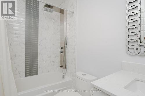 1451 Indian Road, Mississauga, ON - Indoor Photo Showing Bathroom