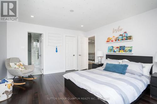 1451 Indian Road, Mississauga, ON - Indoor Photo Showing Bedroom