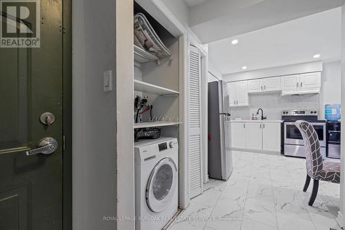 104 - 28 Victoria Avenue N, Hamilton, ON - Indoor Photo Showing Laundry Room