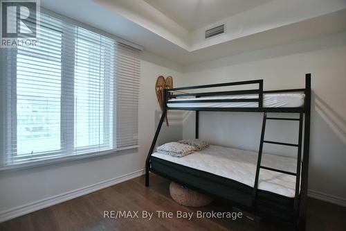 206 - 17 Spooner Crescent, Collingwood, ON - Indoor Photo Showing Bedroom
