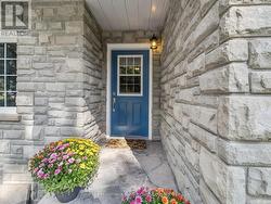 Centrally Located in Bracebridge Muskoka - 