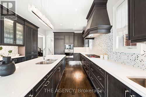 28 Chuck Ormsby Crescent, King, ON - Indoor Photo Showing Kitchen With Double Sink With Upgraded Kitchen