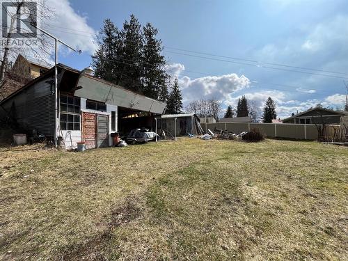1118 Kildare Street, New Denver, BC - Outdoor