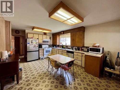 1118 Kildare Street, New Denver, BC - Indoor