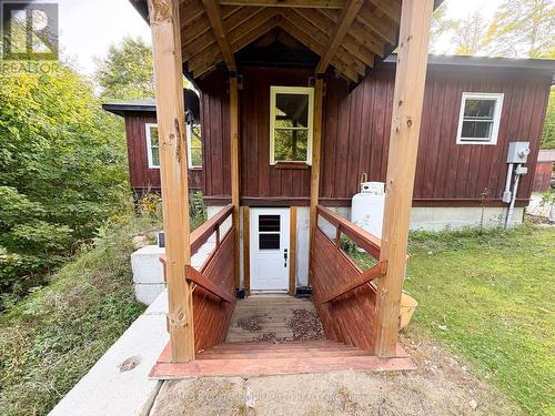 1037A Palmerston Crescent, Frontenac (Frontenac North), ON - Outdoor With Exterior