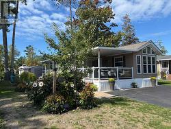 10 WHITE PINES TRAIL  Wasaga Beach, ON L9Z 1X7