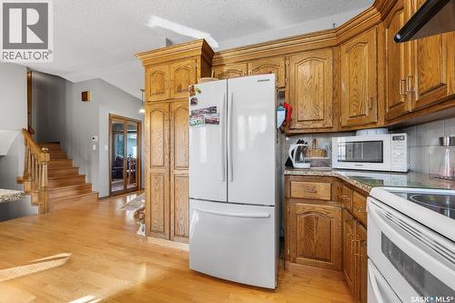 3506 Edinburgh Drive, Regina, SK - Indoor Photo Showing Kitchen