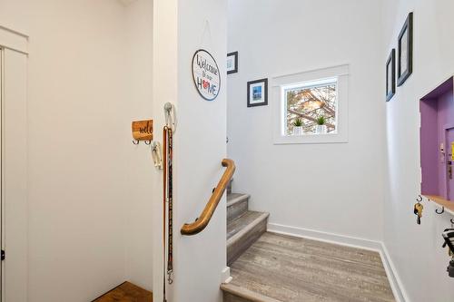 227-511 Yates Road, Kelowna, BC - Indoor Photo Showing Other Room