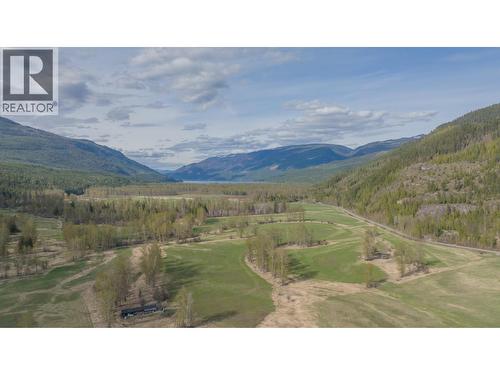 3022 Mabel Lake Road, Lumby, BC 