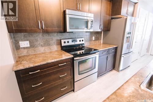 2842 Elgaard Drive, Regina, SK - Indoor Photo Showing Kitchen