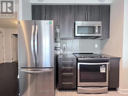 4010 - 4011 Brickstone Mews, Mississauga, ON - Indoor Photo Showing Kitchen