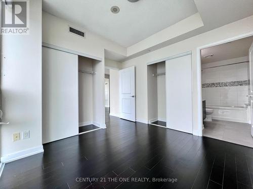 4010 - 4011 Brickstone Mews, Mississauga, ON - Indoor Photo Showing Other Room