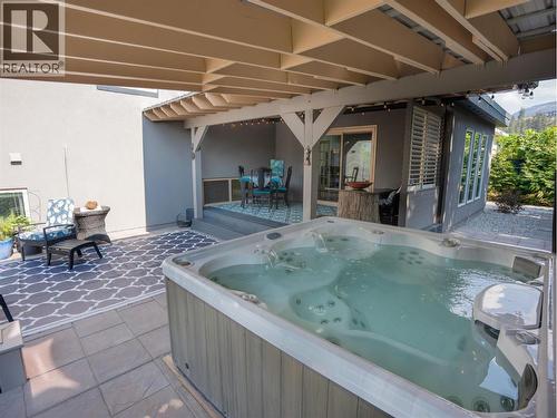 Hot Tub - 1618 Duncan Ave E Avenue, Penticton, BC -  With Exterior
