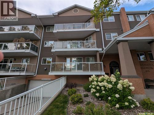 204 921 Main Street, Saskatoon, SK - Outdoor