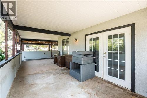 1056 Clarke Road, Castlegar, BC - Outdoor With Exterior