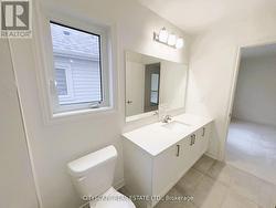 Jack & Jill 4pc Bathroom between Bedroom #3 & #4 - 