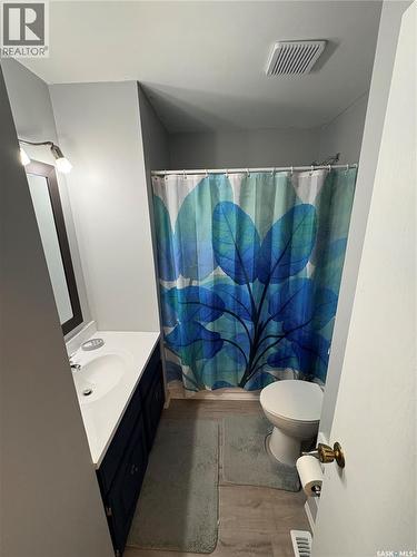 302 Pitt Street, Rocanville, SK - Indoor Photo Showing Bathroom