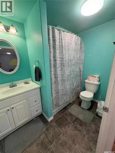 302 Pitt Street, Rocanville, SK - Indoor Photo Showing Bathroom