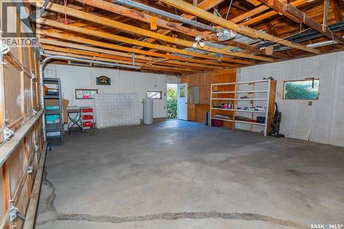 533 Manitoba Avenue, Kerrobert, SK - Indoor