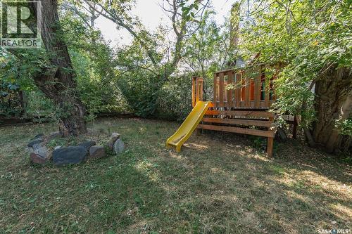 533 Manitoba Avenue, Kerrobert, SK - Outdoor With Deck Patio Veranda
