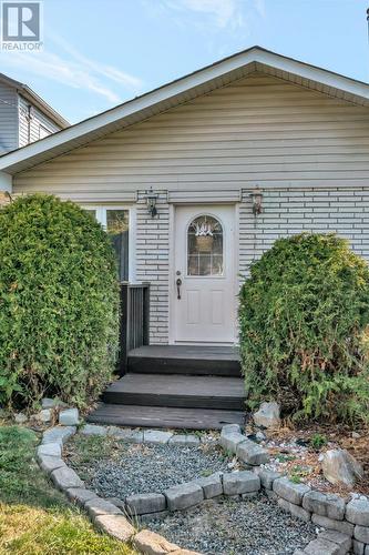 317 Sidney Street, Quinte West (Trenton Ward), ON - Outdoor