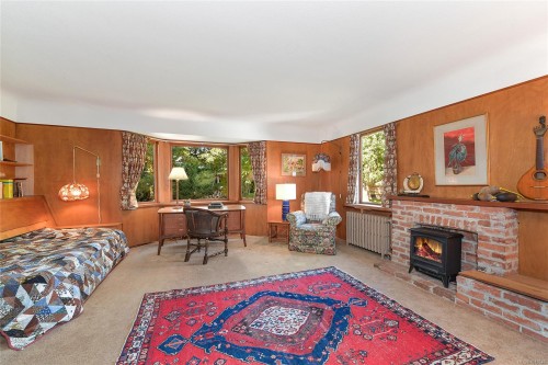 2173 Tryon Rd, North Saanich, BC 