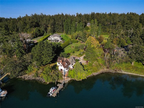 2173 Tryon Rd, North Saanich, BC 