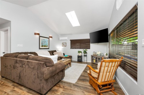 10552 Coon Creek Rd, Youbou, BC 