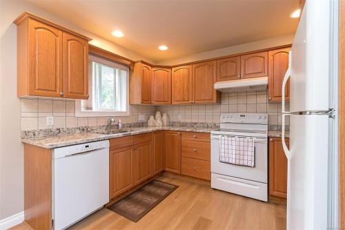 2267 Setchfield Ave, Langford, BC 