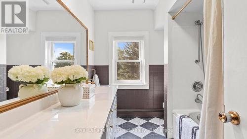 5 William Drive, South Huron (Stephen), ON - Indoor Photo Showing Bathroom