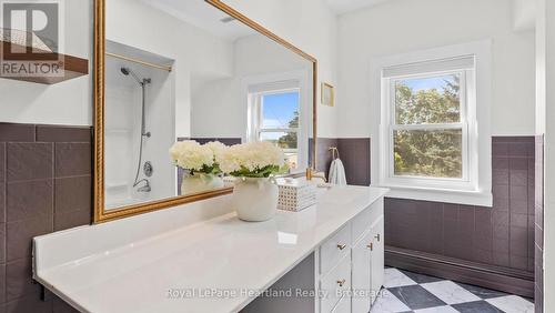 5 William Drive, South Huron (Stephen), ON - Indoor Photo Showing Bathroom