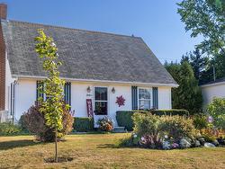 148 Westridge Crescent  Charlottetown, PE C1A 9E7