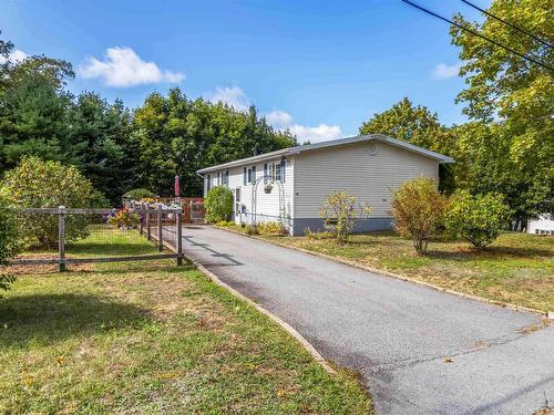 14 Bennett Avenue, Bridgewater, NS 