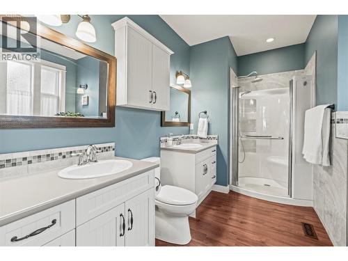 2955 Okanagan Street, Armstrong, BC - Indoor Photo Showing Bathroom