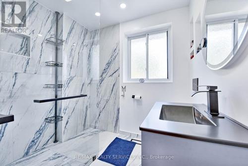 23 Windermere Court, Brampton, ON - Indoor